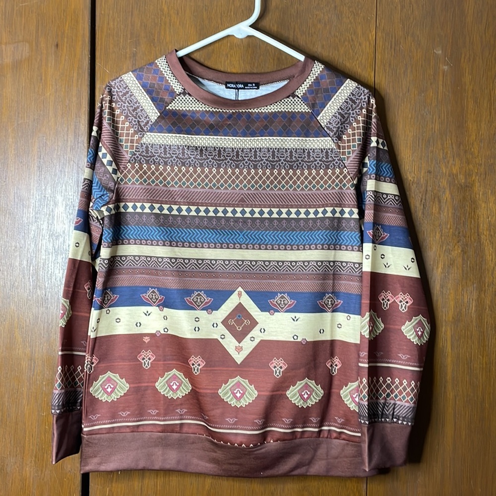 Womans Long Sleeve Noracora - NEW
